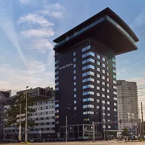 Doubletree By Hilton Centre Rotterdam